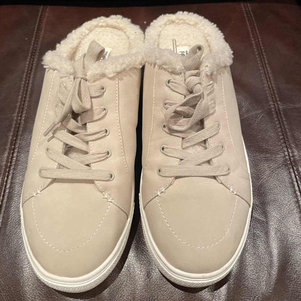 Nordstrom Rack Faux Fur Lined Slip On Sneakers Size 10